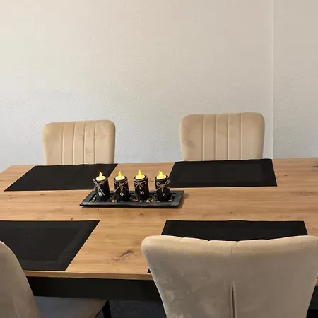 Moderne Direkt Am Bahnhof Gelegen * Bitterfeld-Wolfen