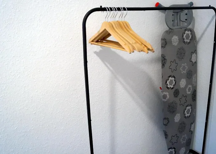 Moderne Direkt Am Bahnhof Gelegen * Bitterfeld-Wolfen