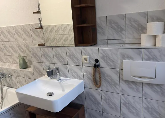 Moderne Direkt Am Bahnhof Gelegen * Bitterfeld-Wolfen